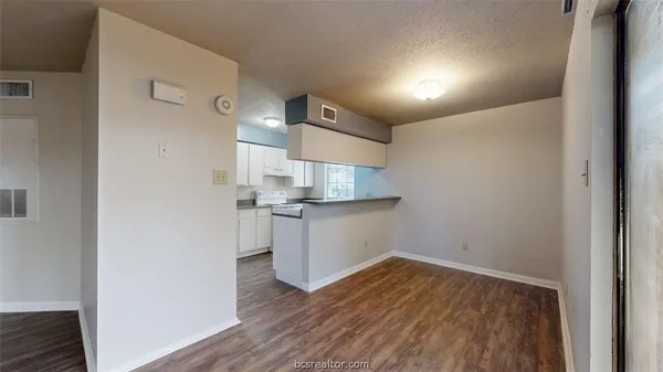 $1,150 | 1016 Autumn Circle, Unit B, College Station, TX 77840