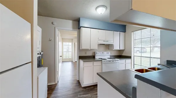 $1,150 | 1016 Autumn Circle, Unit B, College Station, TX 77840