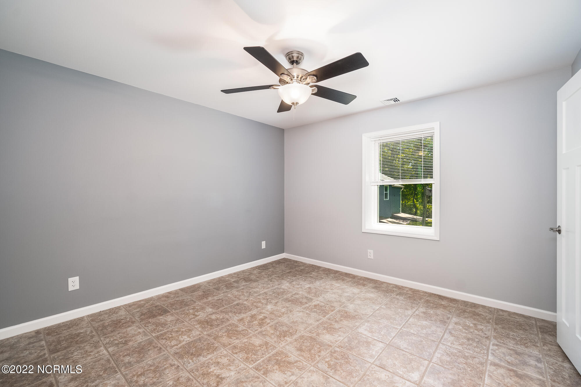 3105 Old Gate Road Morehead City, NC 28557 - Photo 12 of 35 Primary bedroom