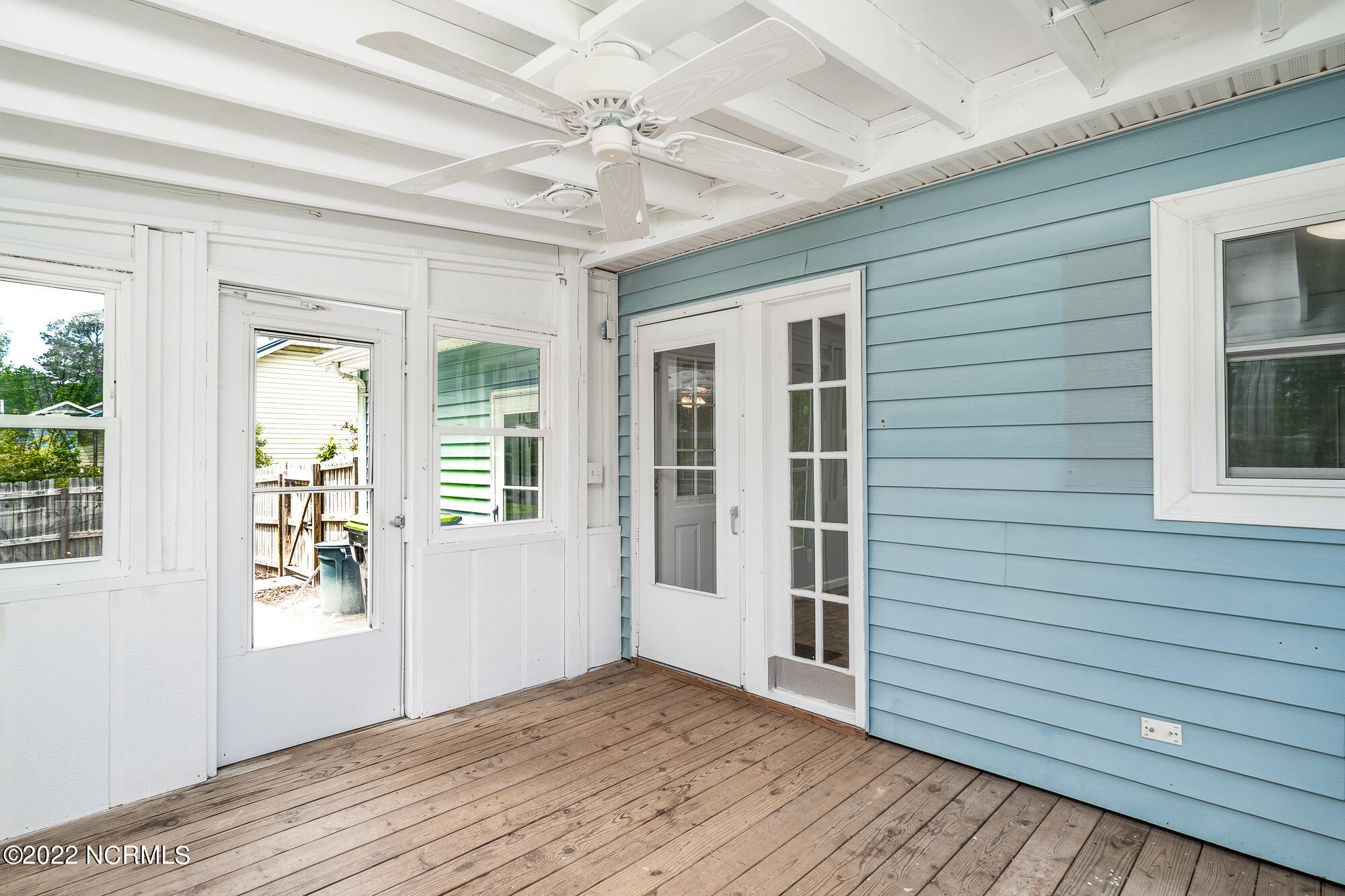 3105 Old Gate Road Morehead City, NC 28557 - Photo 25 of 35 Enclosed porch
