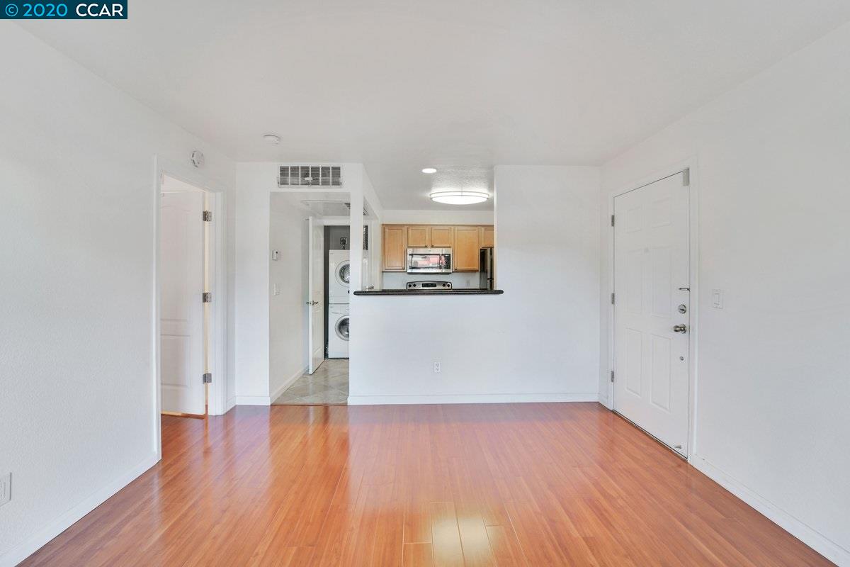 130 Reflections Drive, Unit 17 San Ramon, CA 94583 - Photo 10 of 32 Gallery Image 10