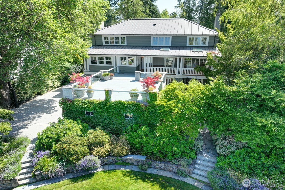 1645 Rambling Lane Medina, WA 98039 - Photo 2 of 40