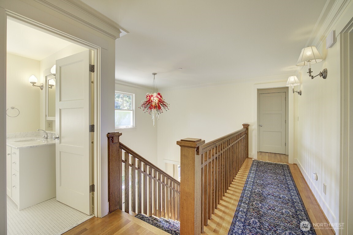 1645 Rambling Lane Medina, WA 98039 - Photo 24 of 40