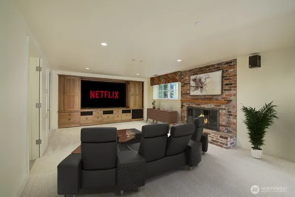 $15,000 | 1645 Rambling Lane, Medina, WA 98039