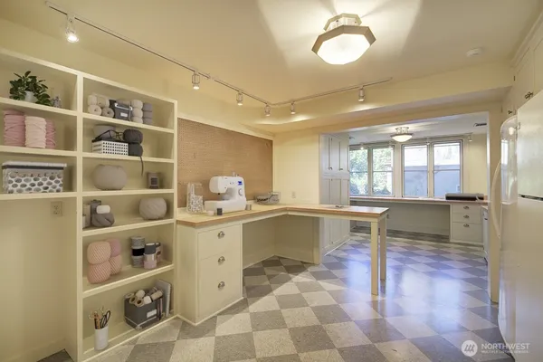 $14,000 | 1645 Rambling Lane, Medina, WA 98039