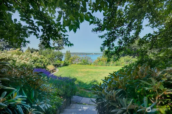 $15,000 | 1645 Rambling Lane, Medina, WA 98039