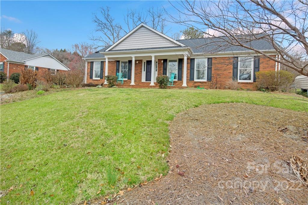 7325 Fox Hunt Road Charlotte, NC 28212 - Photo 3 of 37 Gallery Image 3