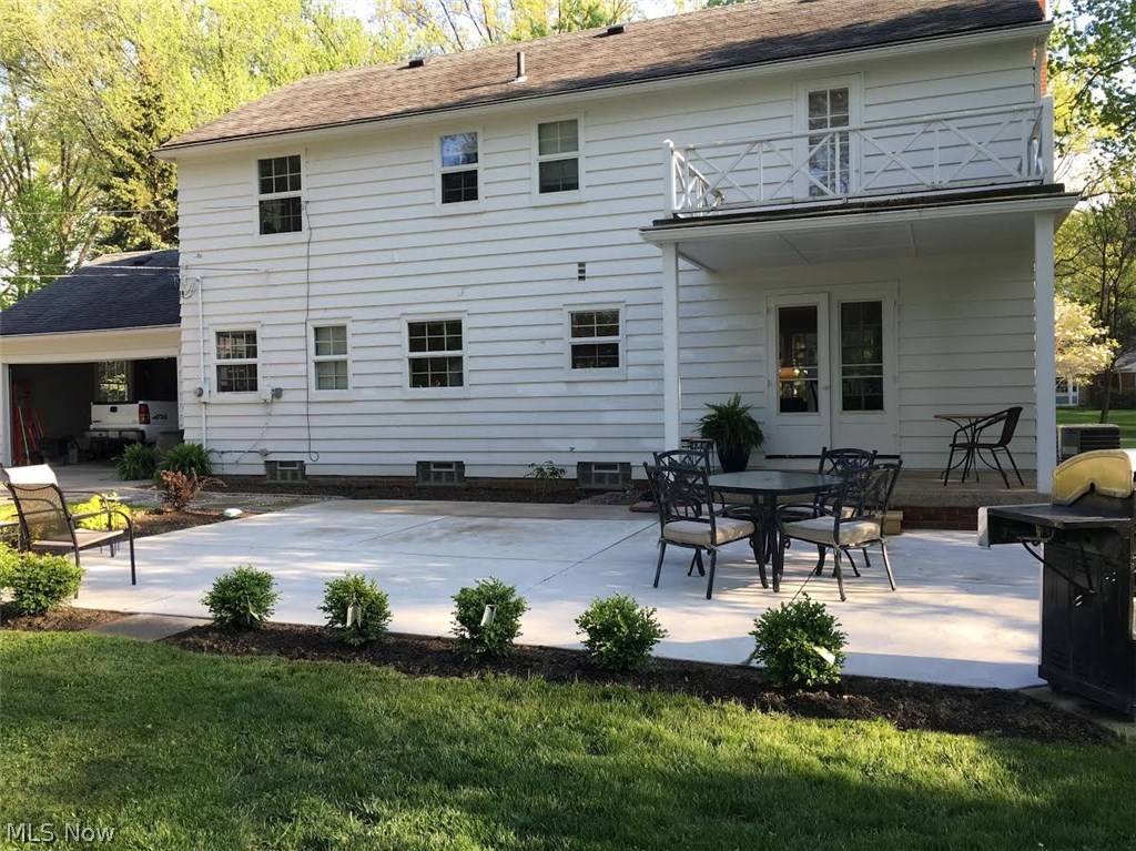 4903 Middledale Road Lyndhurst, OH 44124 - Photo 3 of 29 Large Patio perfect for backyard BBQ's