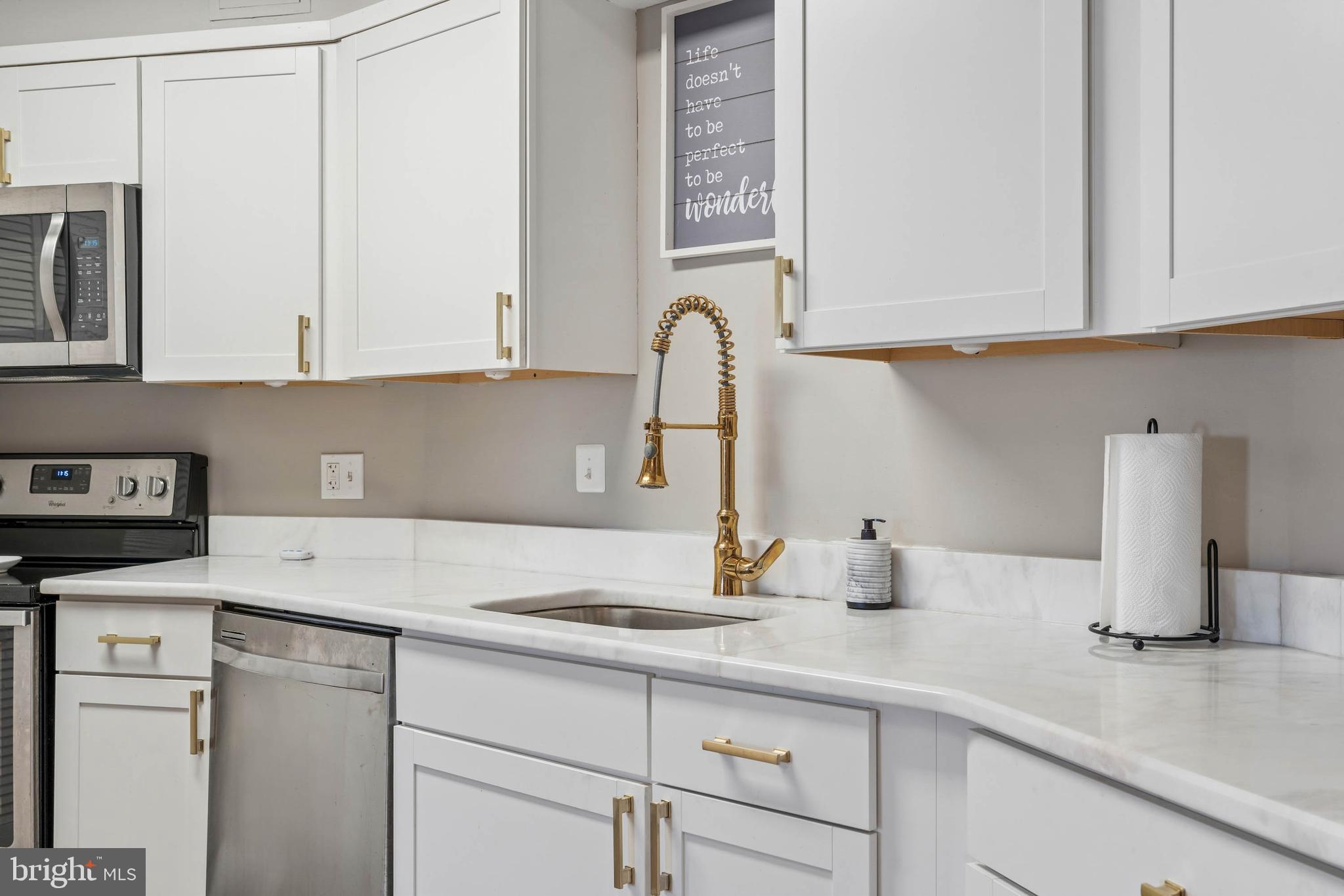 205 East Joppa Road, Unit 1507 Towson, MD 21286 - Photo 5 of 24