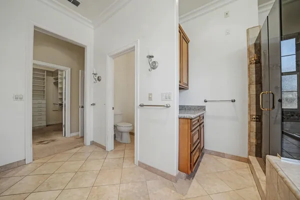 a view of walk in closet