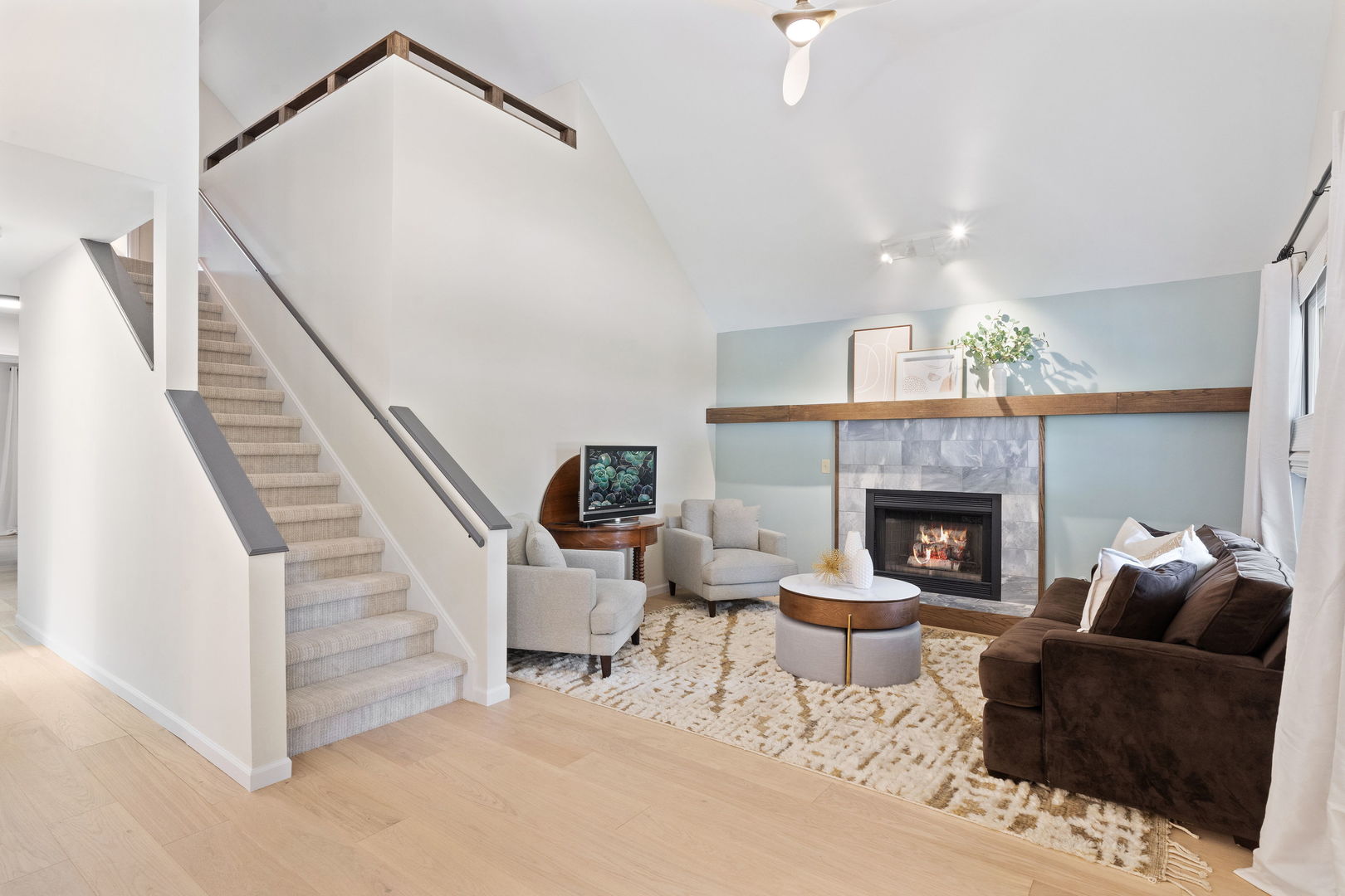 404 West Naperville Road Westmont, IL 60559 - Photo 8 of 30 Gallery Image 8