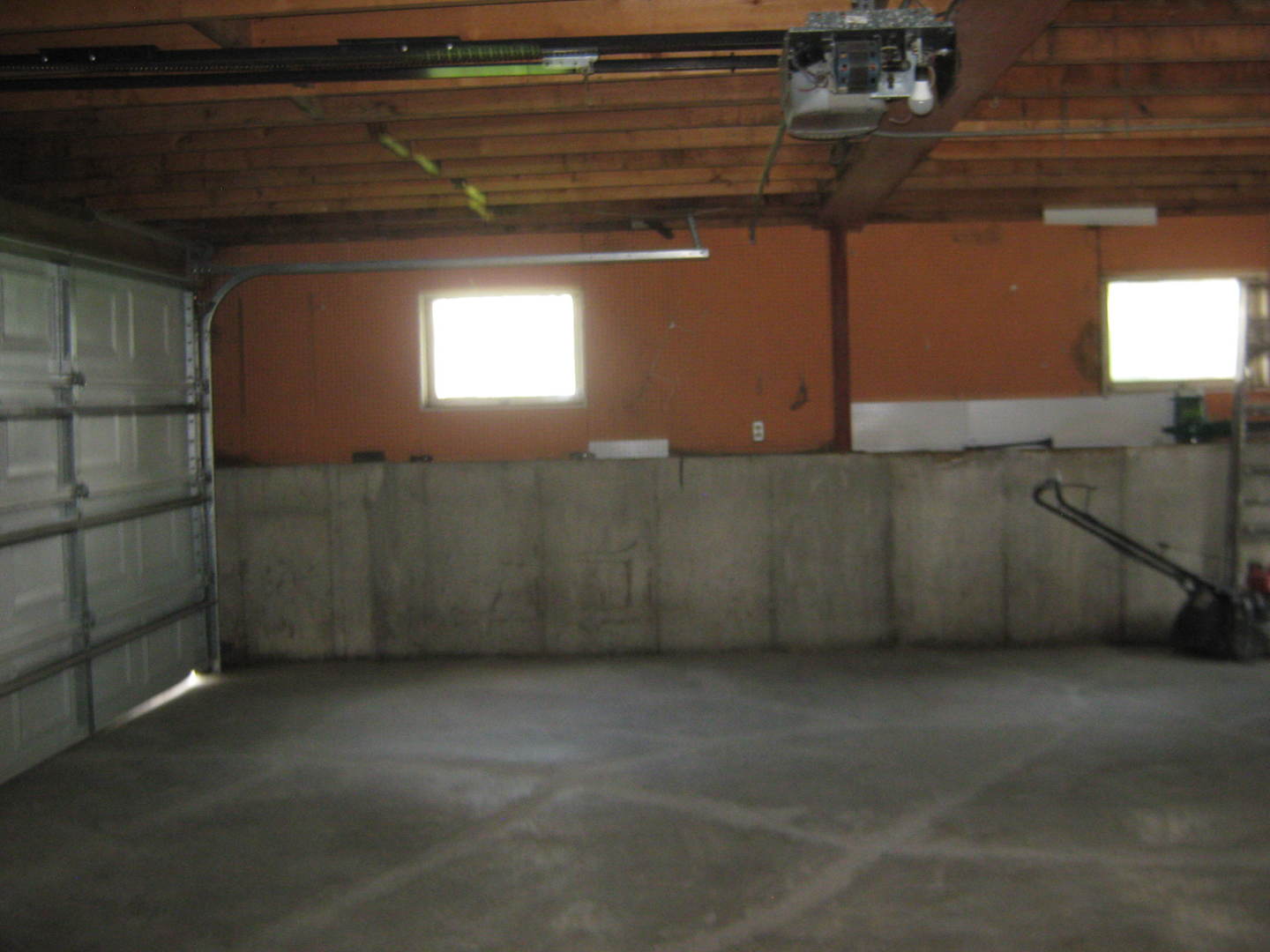 1007 Prairie Lawn Road Glenview, IL 60025 - Photo 24 of 48 a view of an empty room