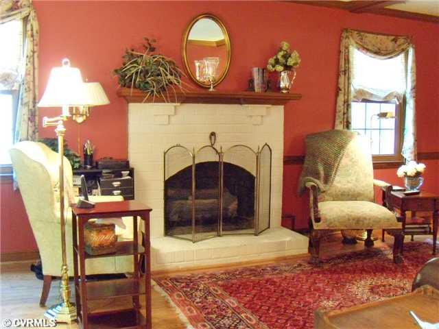 10211 Delray Road Glen Allen, VA 23060 - Photo 6 of 12 Den/Family/Great Room - Gas fireplace.