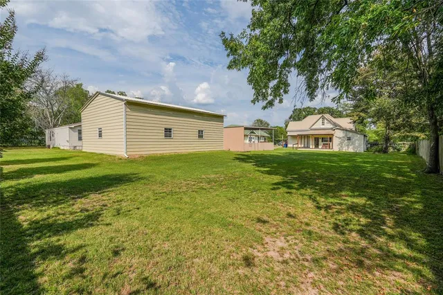 $189,999 | 208 Frisco Street, Cumby, TX 75433