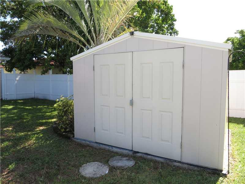 4570 Avalon Street Boca Raton, FL 33428 - Photo 15 of 16 Storage