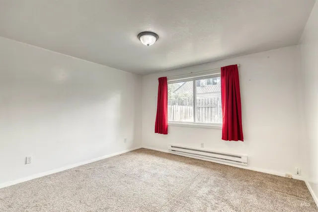 $305,000 | 345-347 Northwest 7th Street, Ontario, OR 97914