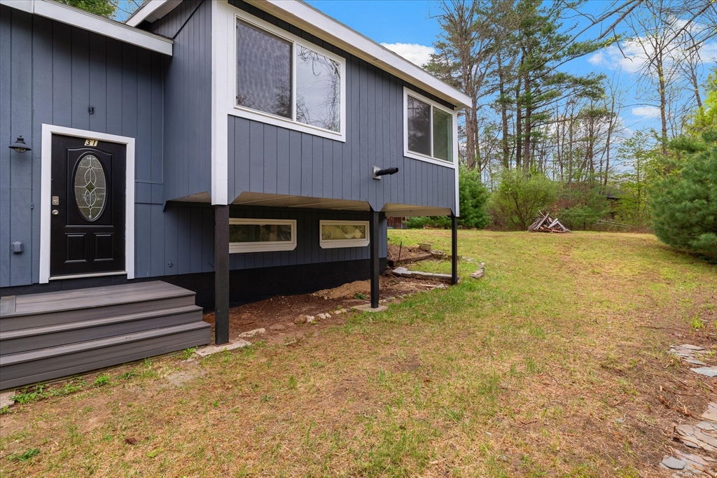 31 Camp Road Orange, MA 01364 - Photo 5 of 32