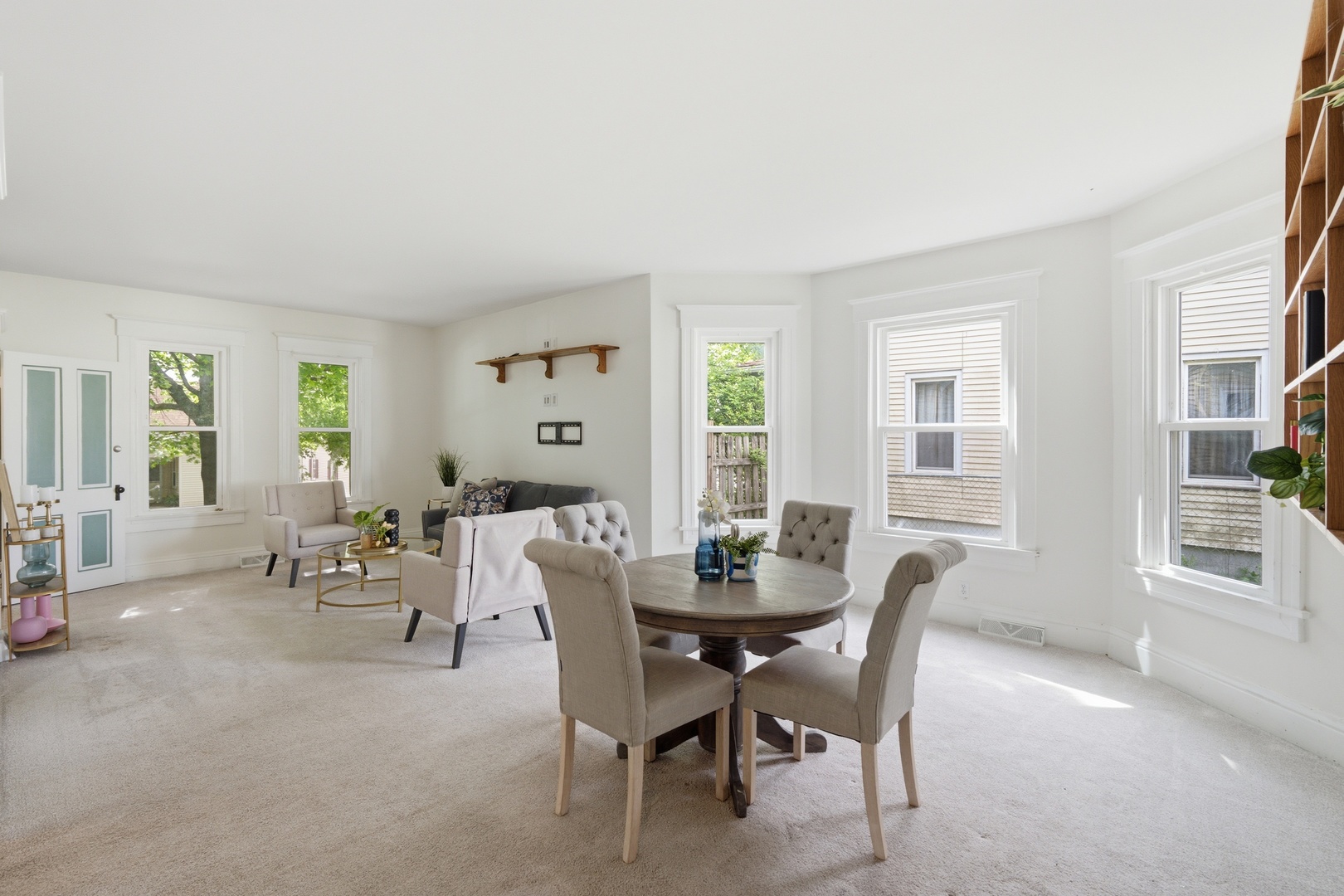 1847 10th Street Moline, IL 61265 - Photo 11 of 39 a dining room with furniture and window