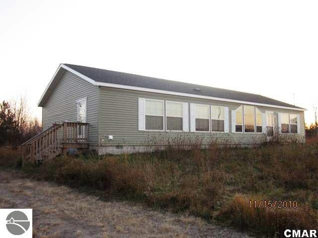 1771 West Jefferson Road St. Louis, MI 48880 - Photo 1 of 12 1768783.JPG