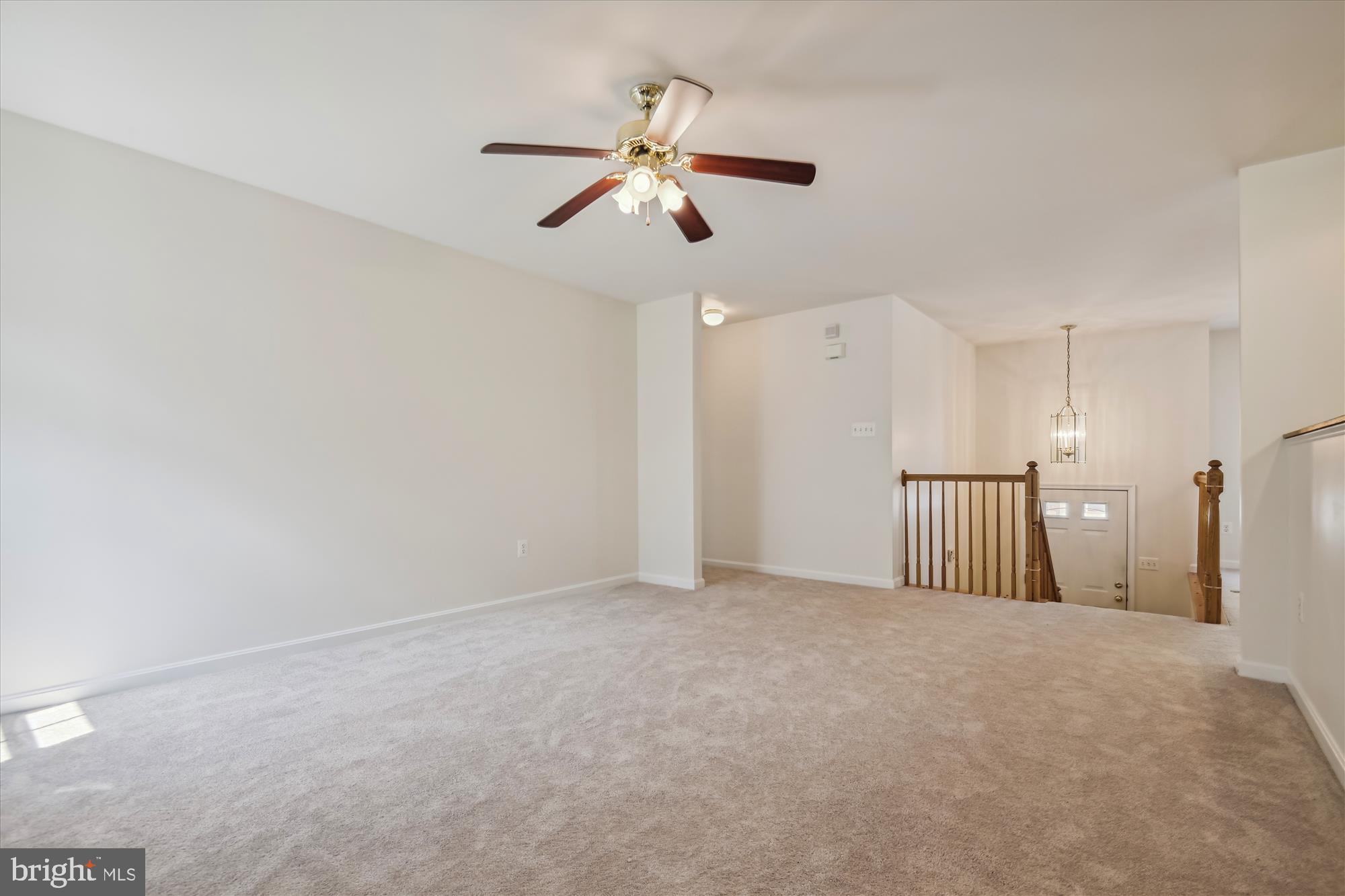 1926 Windys Run Road Catonsville, MD 21228 - Photo 4 of 30 Gallery Image 4