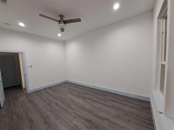 $2,400 | 3328 Noor Street, Dallas, TX 75233