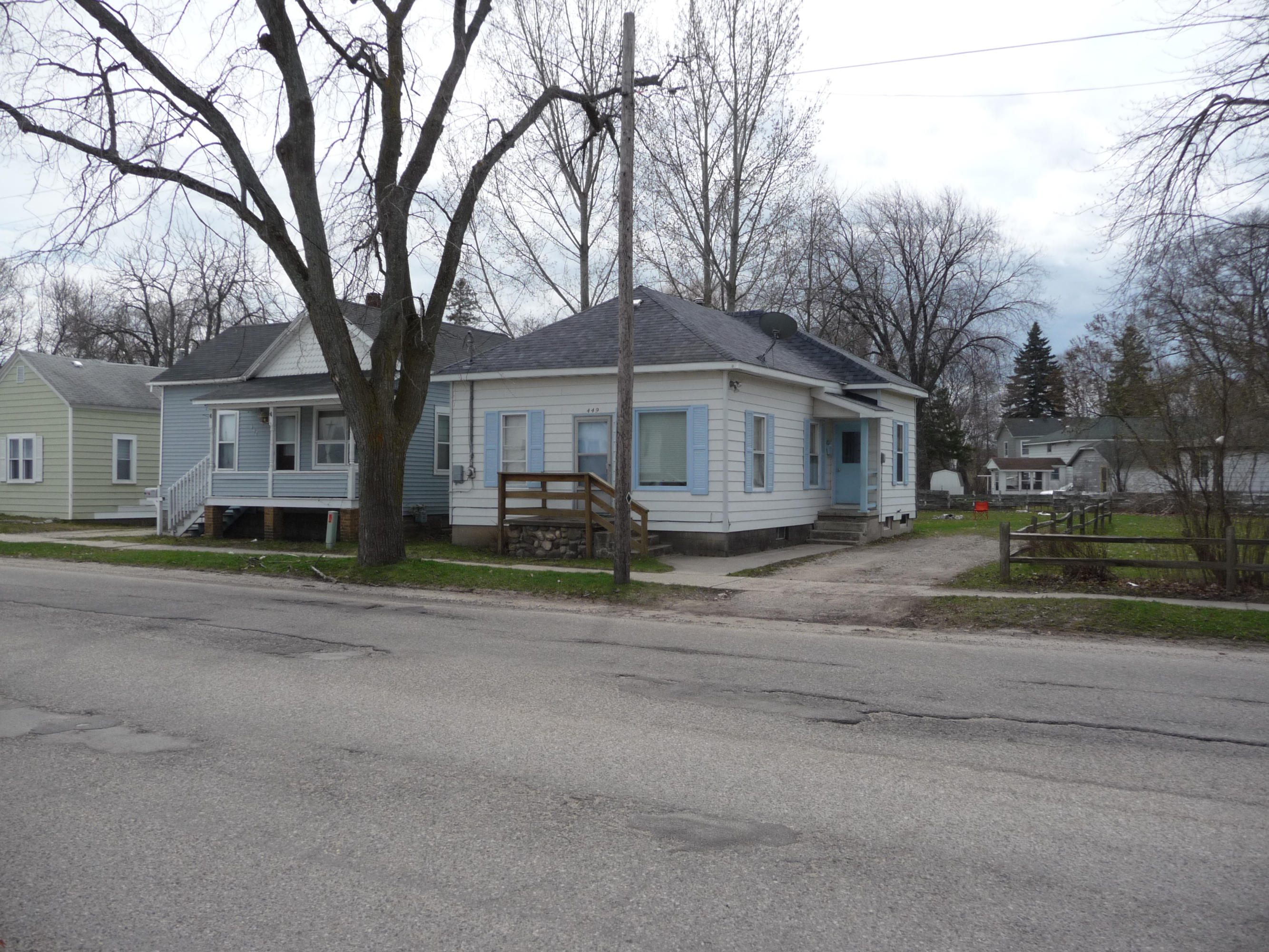 449 West State Street Cheboygan, MI 49721 - Photo 2 of 13 Gallery Image 2