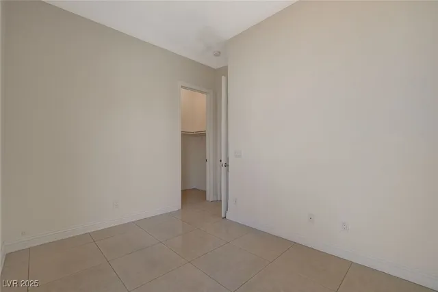 $3,100 | 2554 Regency Cove Court, Las Vegas, NV 89121