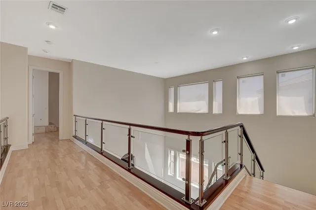 $3,100 | 2554 Regency Cove Court, Las Vegas, NV 89121