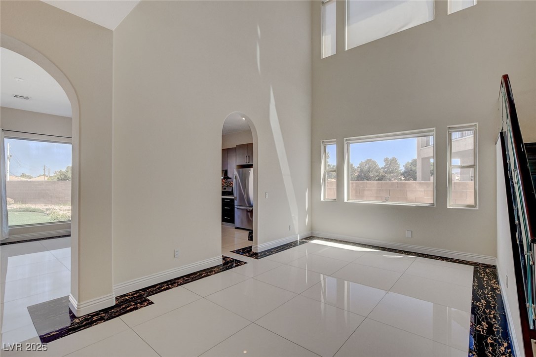 2554 Regency Cove Court Las Vegas, NV 89121 - Photo 7 of 39