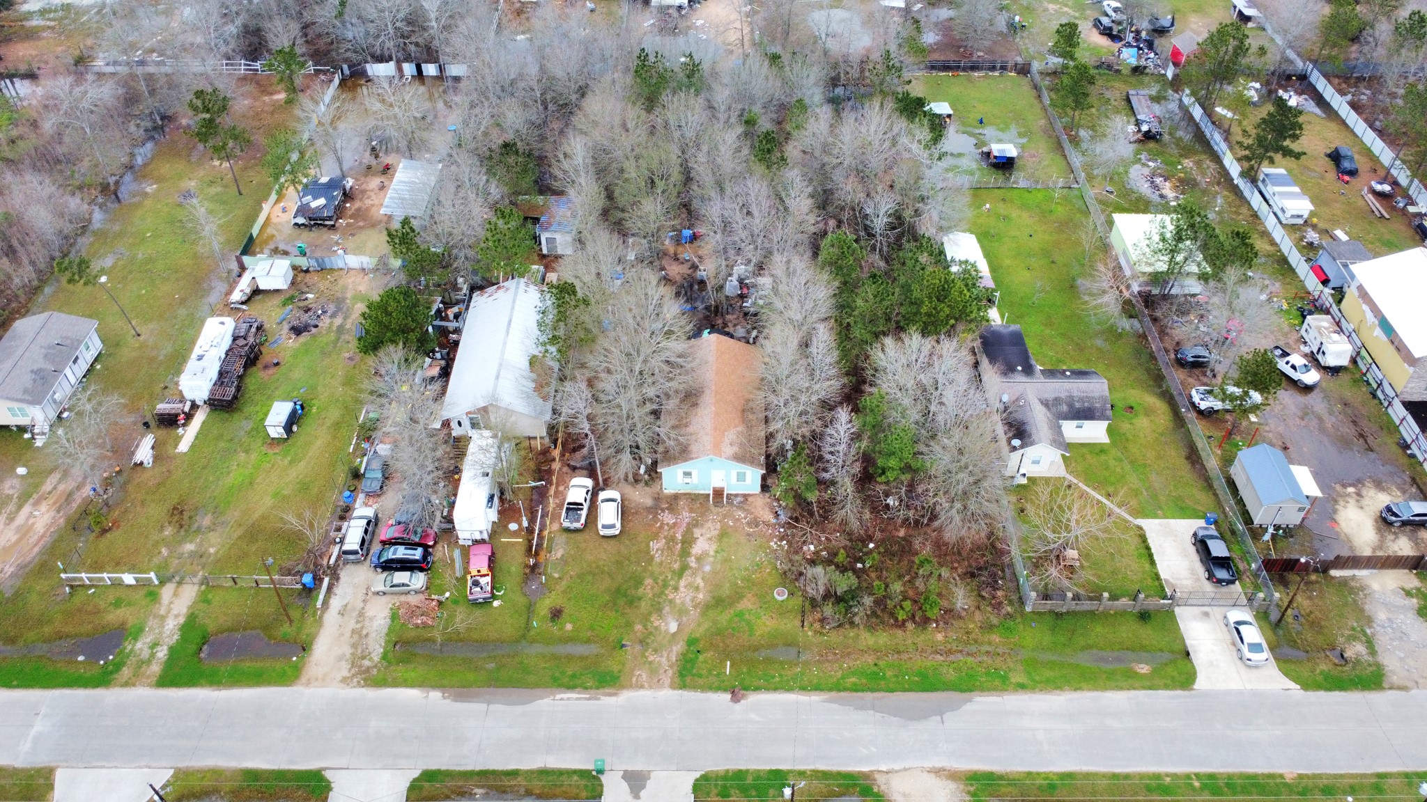 1040 County Road 5007 Cleveland, TX 77327 - Photo 38 of 47