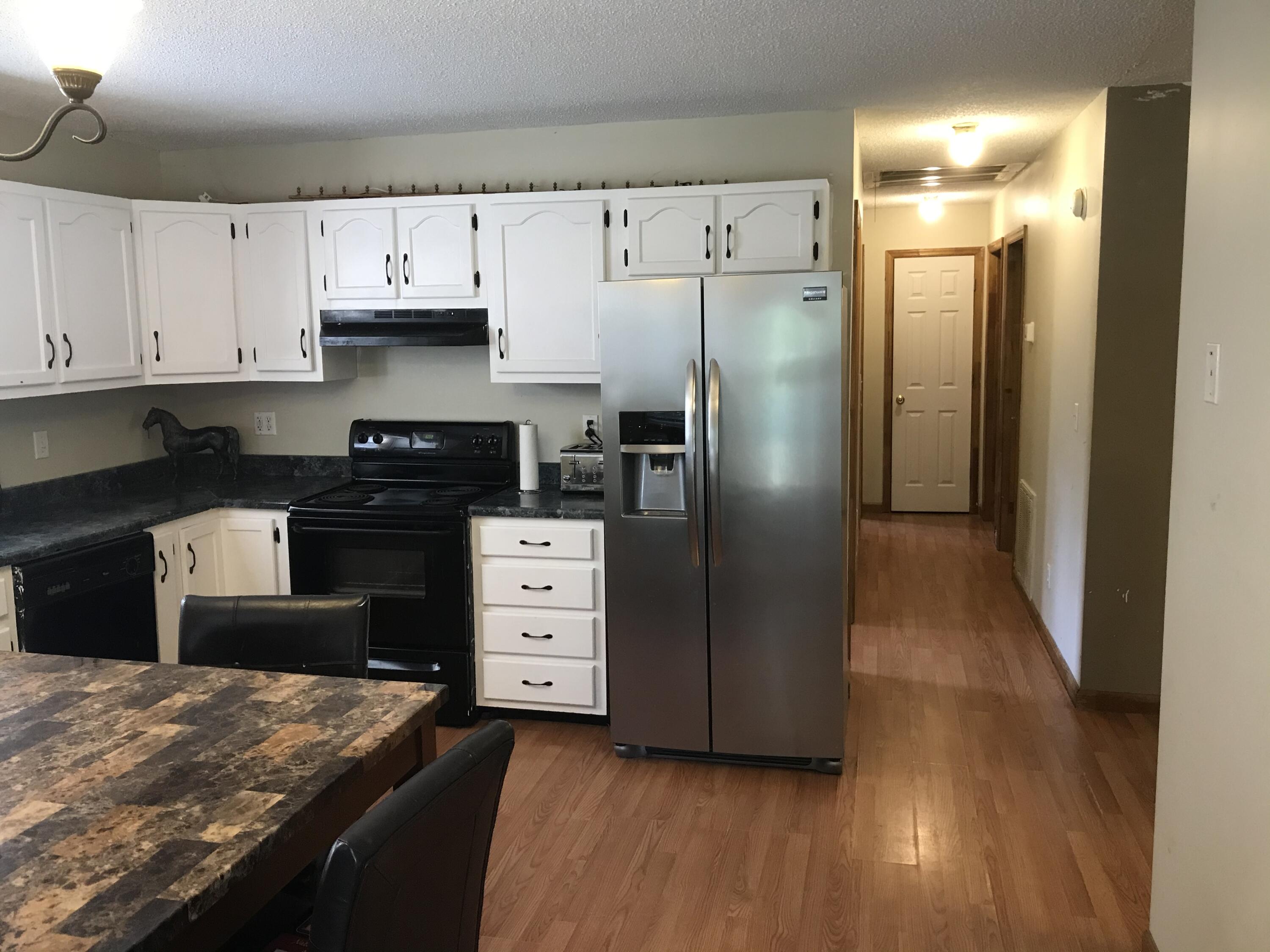 4895 Rough Creek Road London, KY 40744 - Photo 11 of 25 B87A9B6E-0204-4039-ADE2-FE19B99ECE25