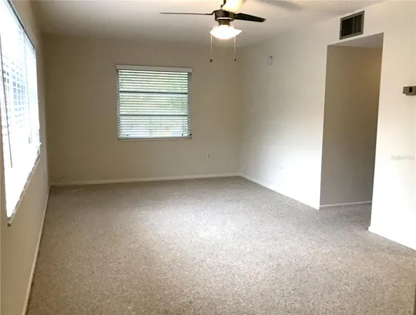 $1,195,000 | 400 20th Street East, Unit 16, Bradenton, FL 34208
