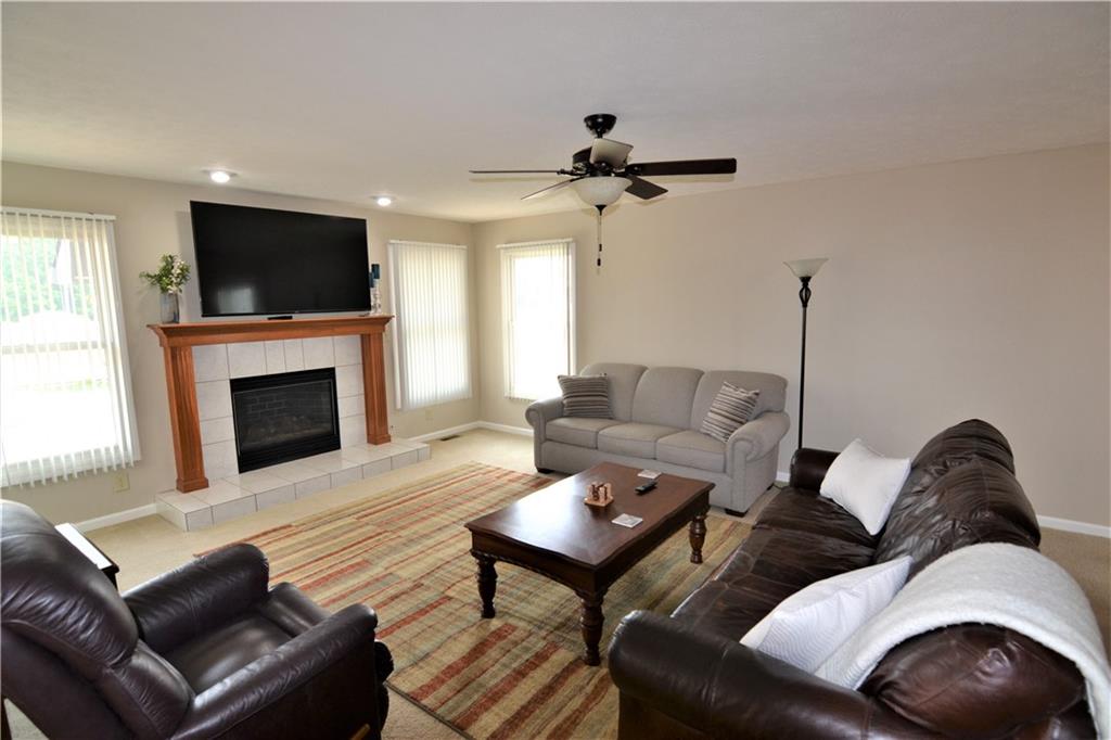 104 Gale Road Danville, IN 46122 - Photo 4 of 34 Gallery Image 4