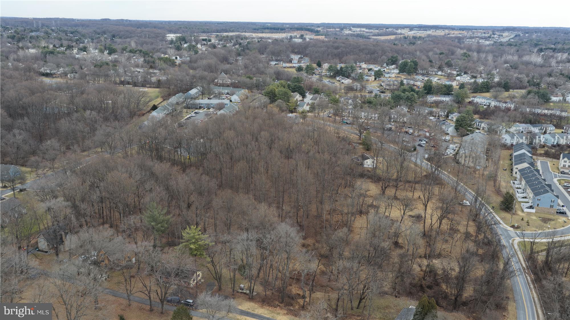 9415 Stewartown Road Gaithersburg, MD 20879 - Photo 23 of 24 Side view looking East