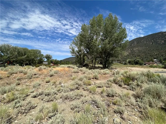 a view of outdoor space and city view