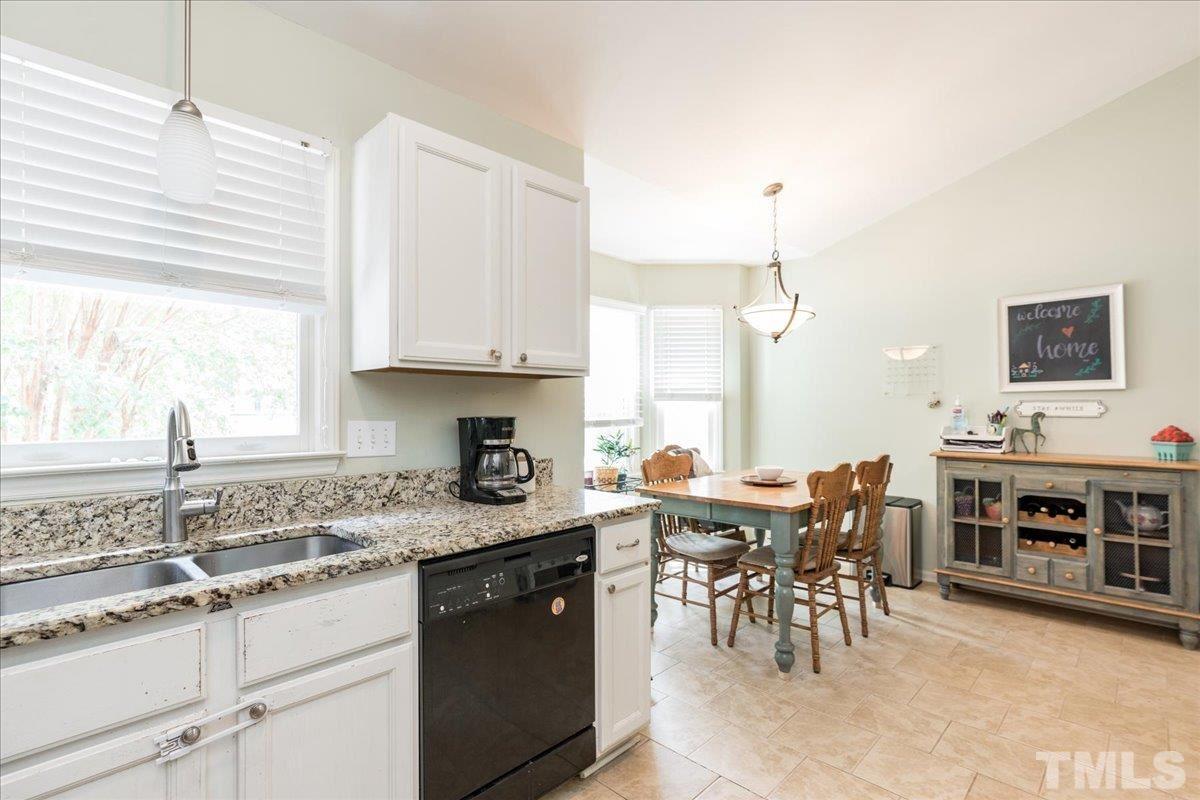 1004 Hawser Court Raleigh, NC 27606 - Photo 5 of 30 Gallery Image 5
