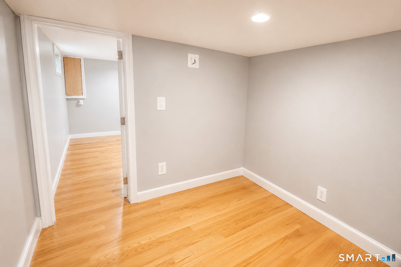 144 Ridge Road Stratford, CT 06614 - Photo 15 of 19 Gallery Image 15