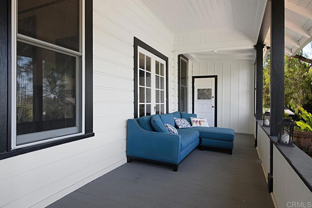210 South Vine Street Fallbrook, CA 92028 - Photo 4 of 41