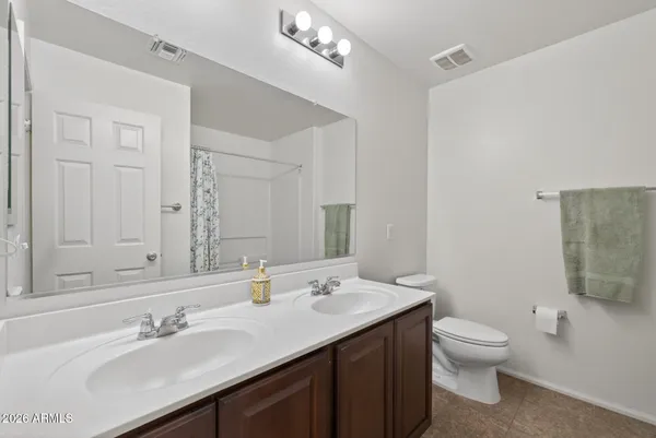 $560,000 | 4132 East Devon Drive, Gilbert, AZ 85296