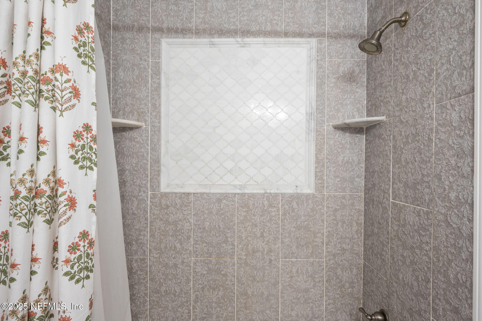 5454 2nd Street St. Augustine, FL 32080 - Photo 28 of 58 a bathroom with a shower