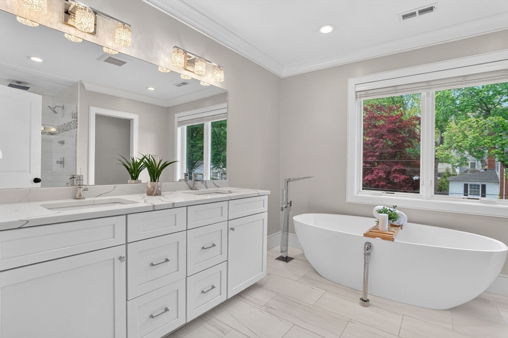11 Haynes Road Newton, MA 02459 - Photo 17 of 40 Gallery Image 17