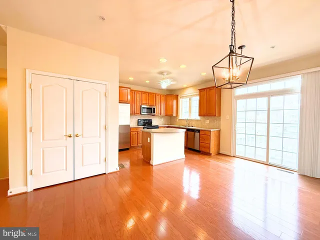 $3,300 | 310 Ridgemont Avenue, Rockville, MD 20850