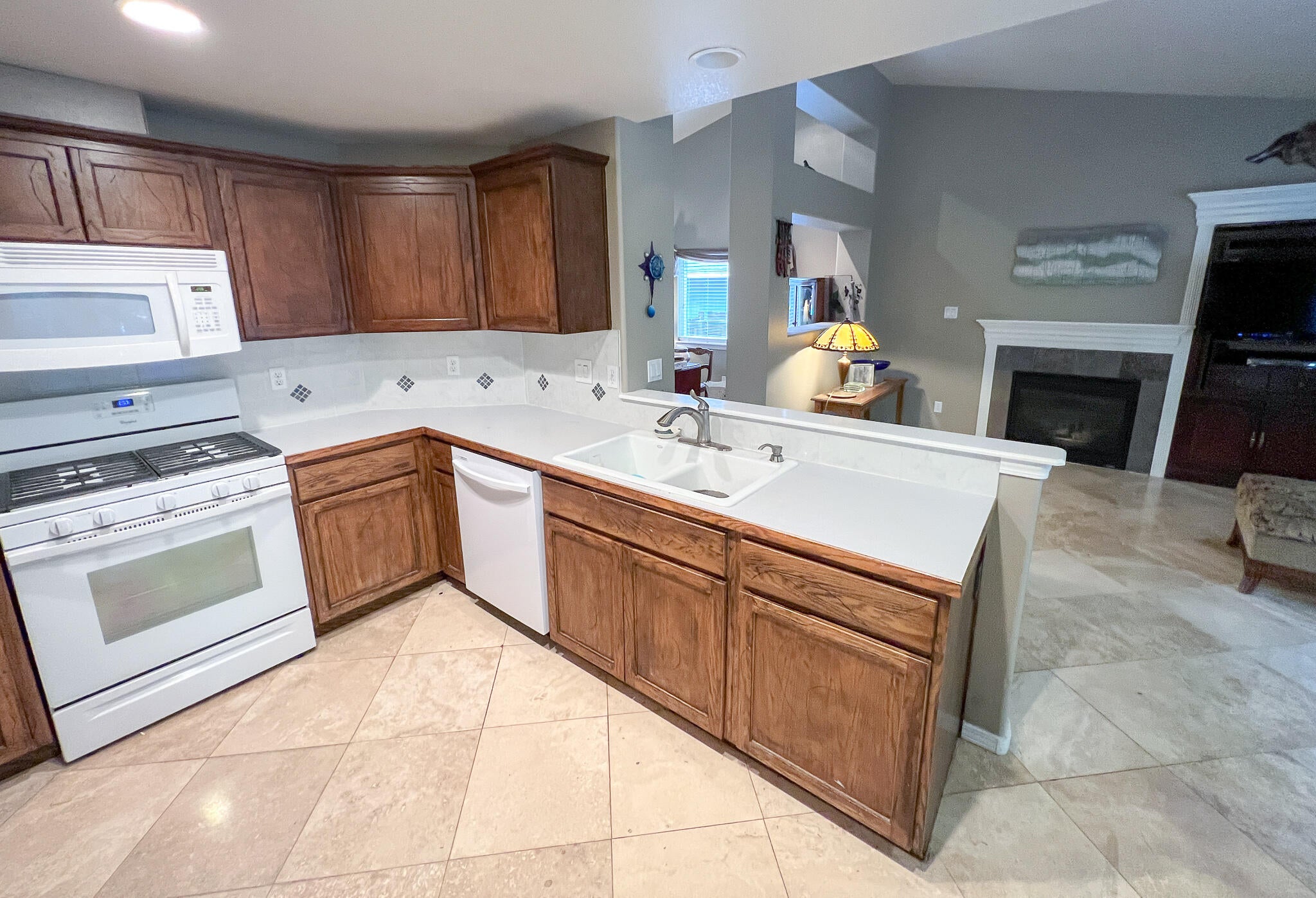 2010 Southwest 38th Street Redmond, OR 97756 - Photo 11 of 20 IMG_7865