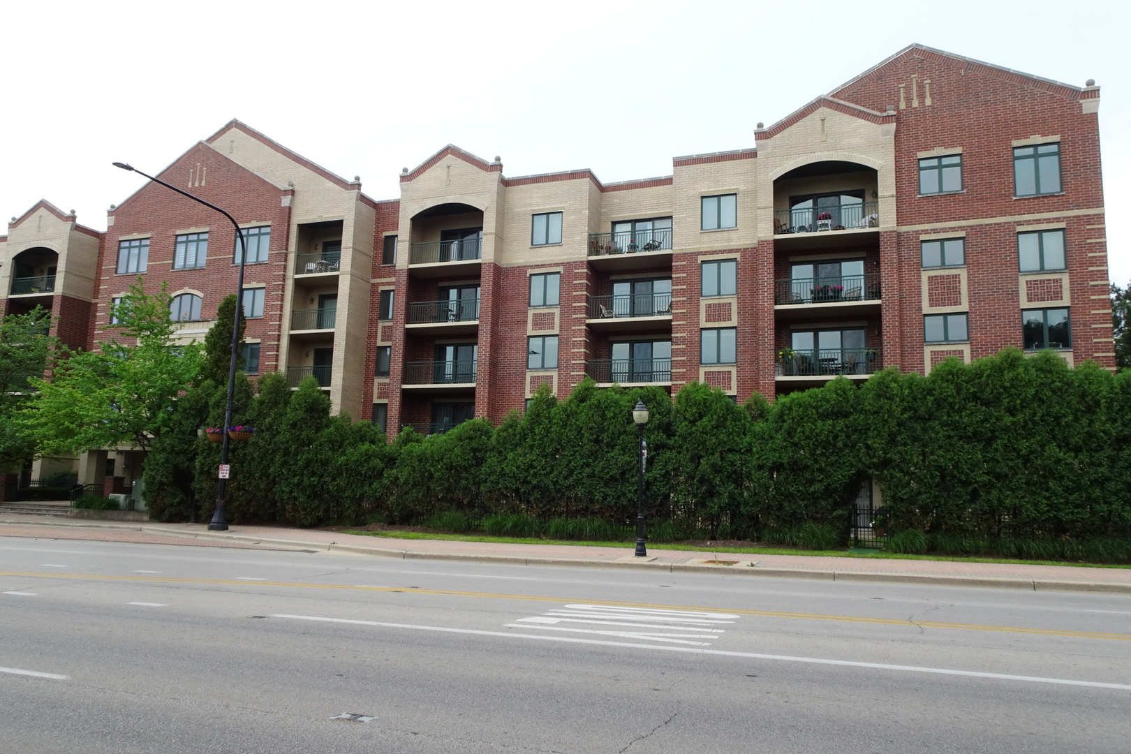 5 West Central Road, Unit 313 Mount Prospect, IL 60056 - Photo 1 of 16