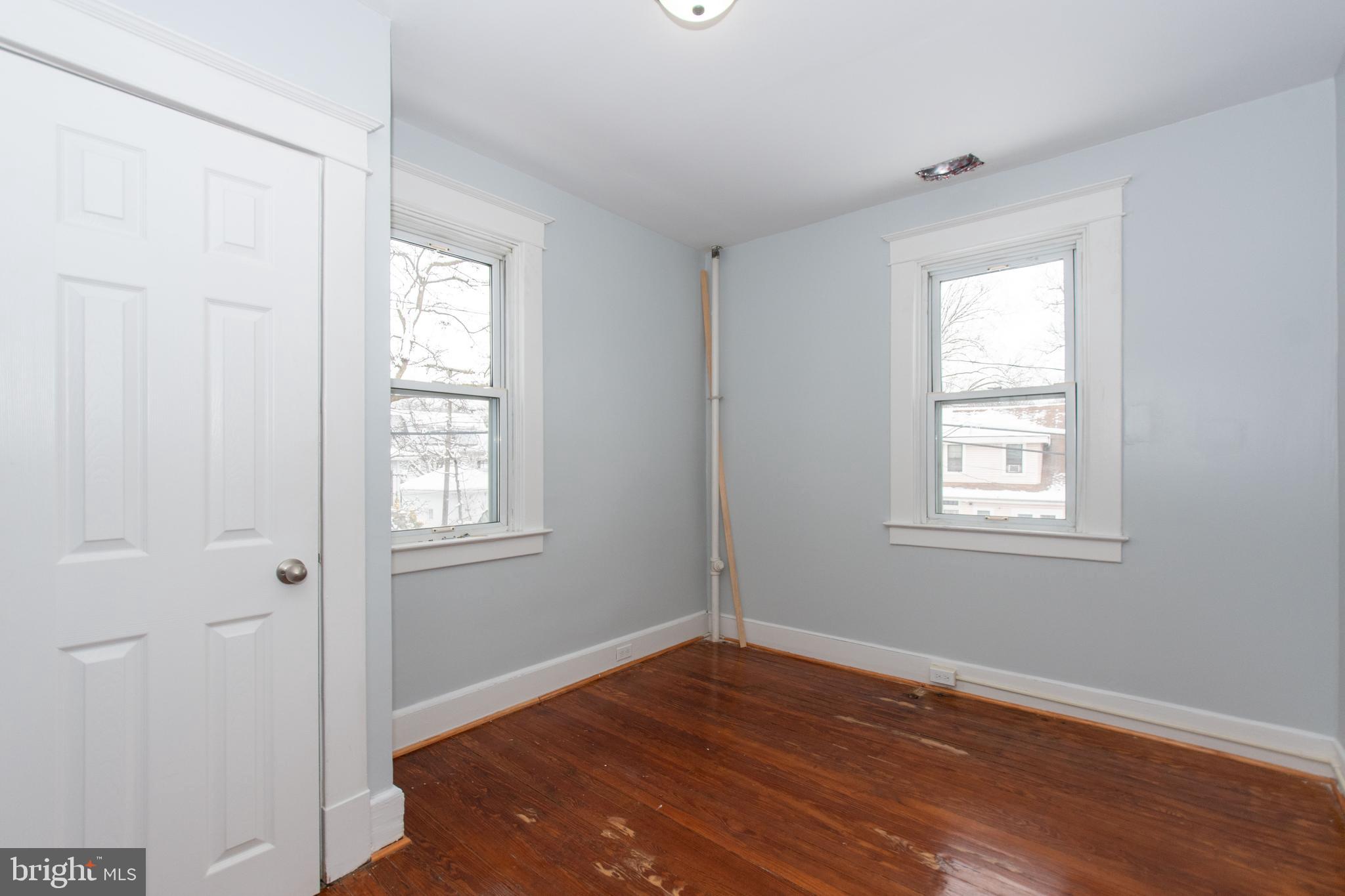 409 Kingston Road Baltimore, MD 21229 - Photo 31 of 48 Gallery Image 31