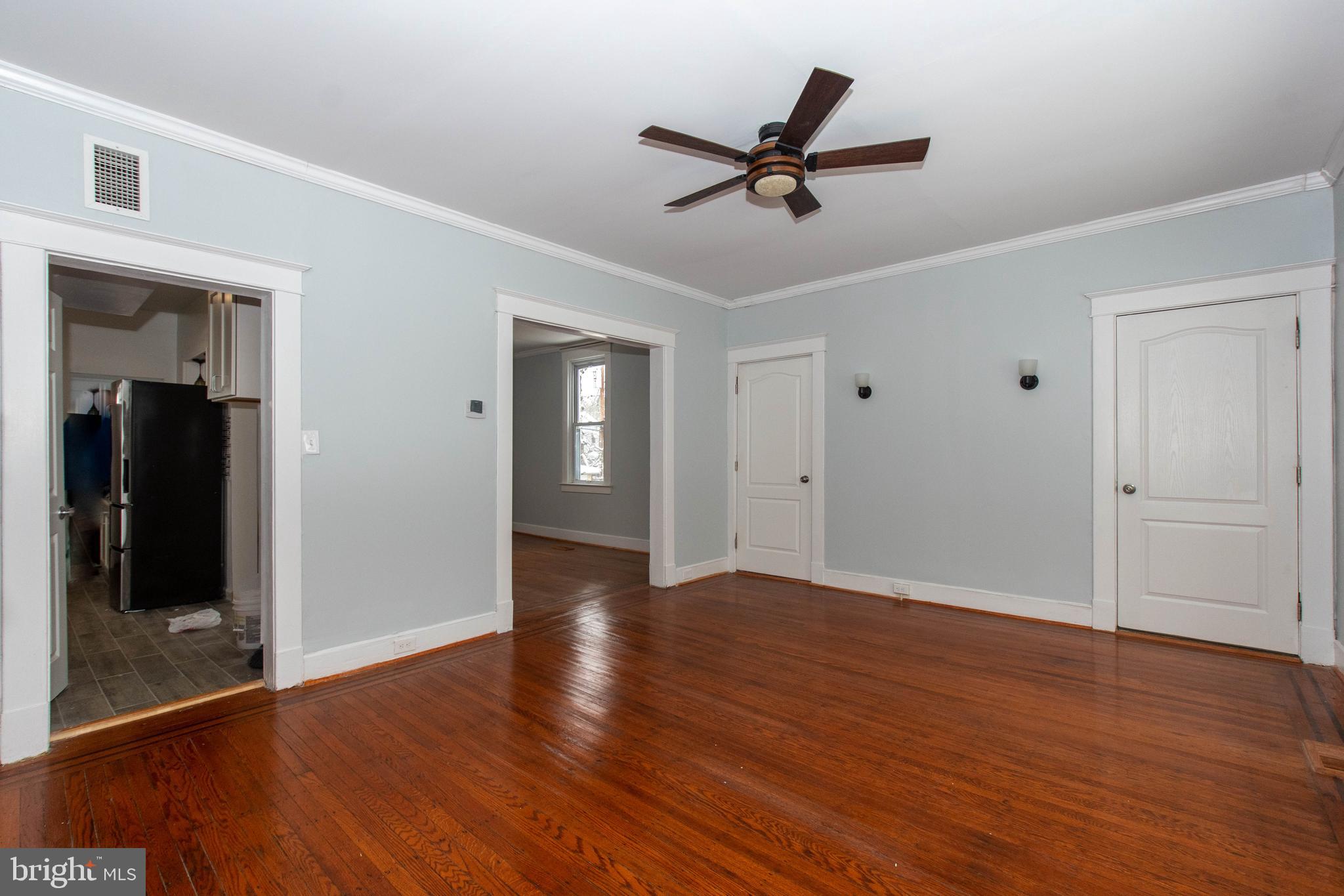 409 Kingston Road Baltimore, MD 21229 - Photo 10 of 48 Gallery Image 10