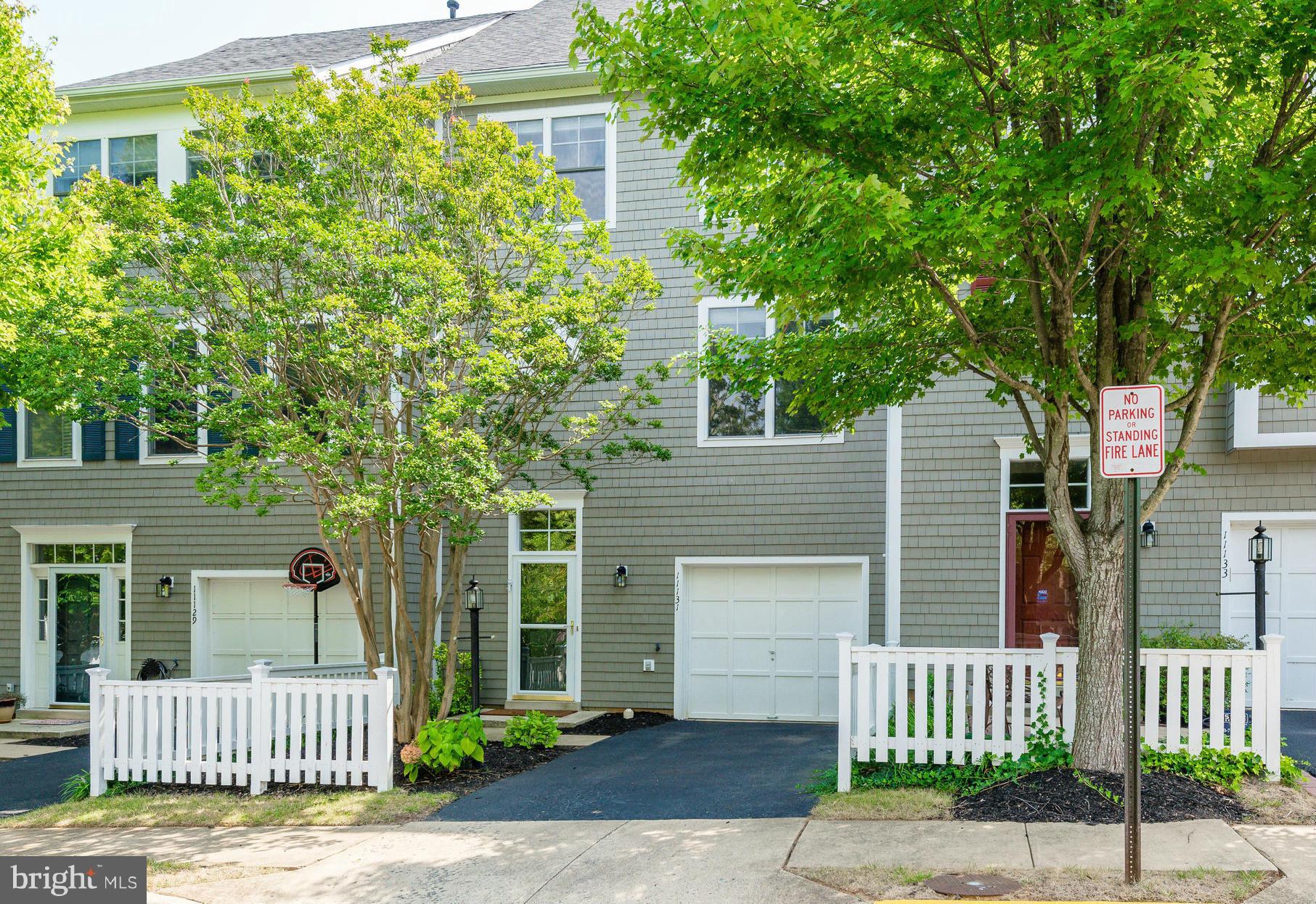 11131 Little Compton Drive Reston, VA 20191 - Photo 1 of 30 Exterior (Front)