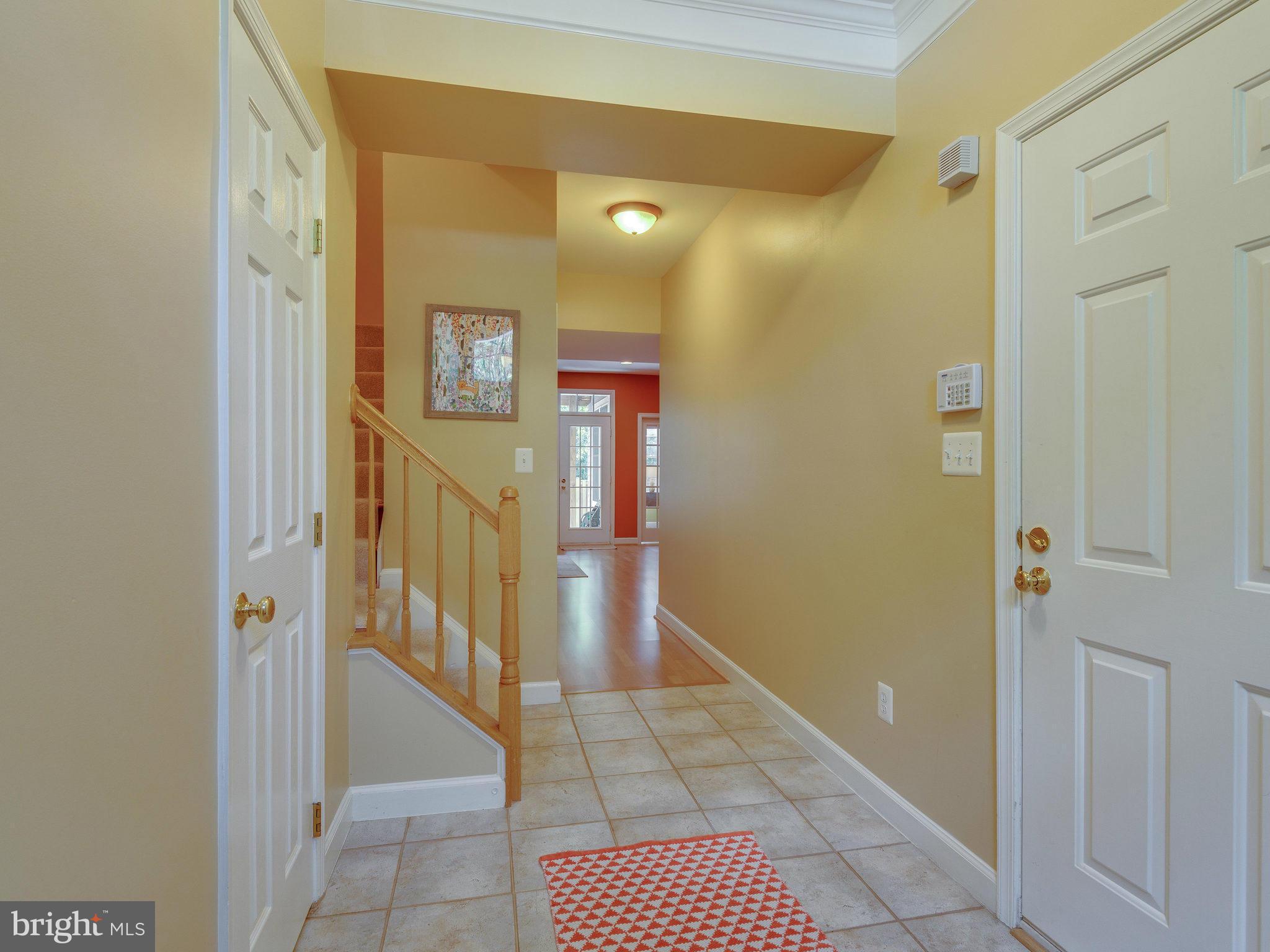 11131 Little Compton Drive Reston, VA 20191 - Photo 4 of 30 Interior (General)