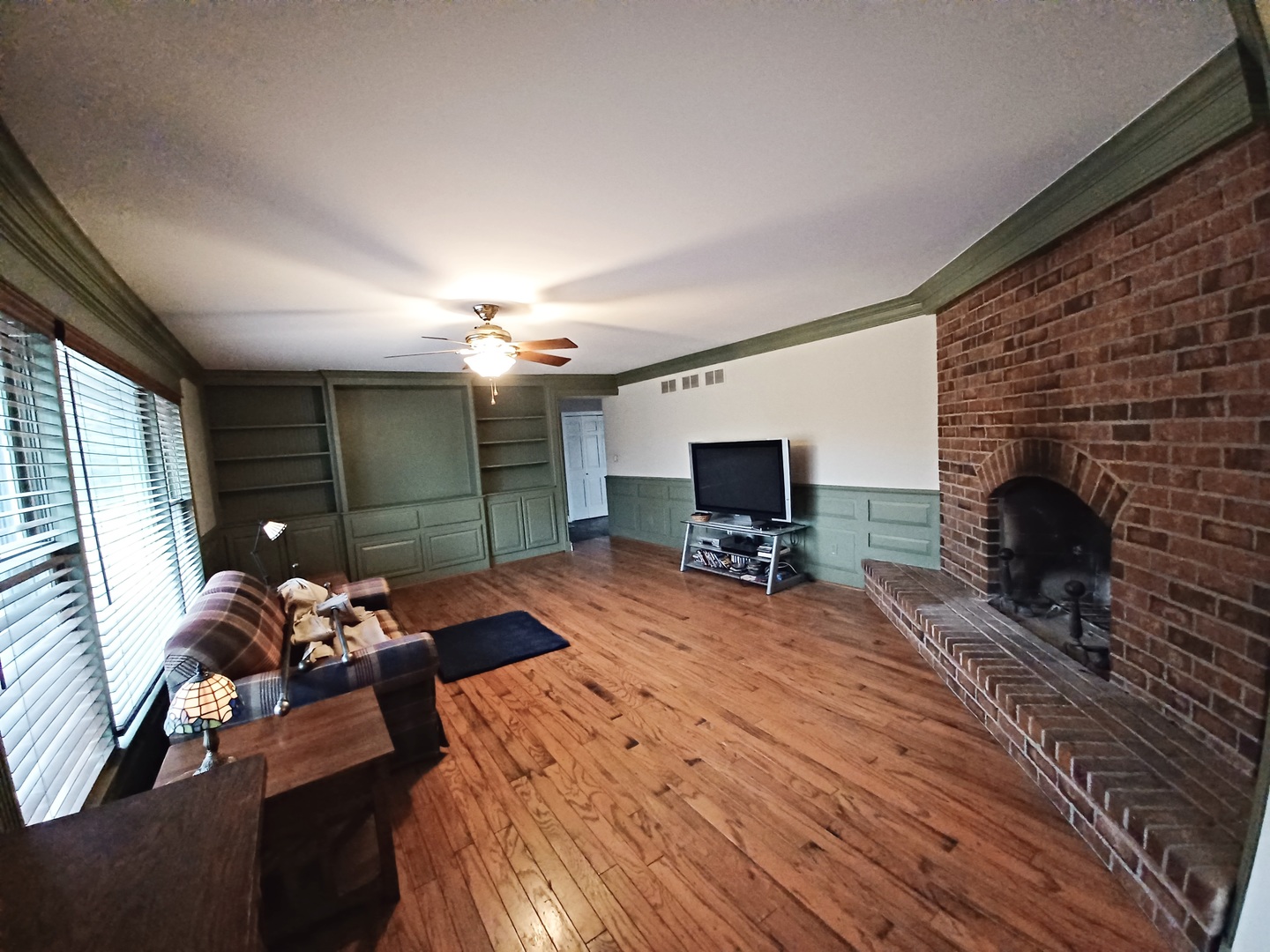 8104 Bull Valley Road Bull Valley, IL 60098 - Photo 16 of 30