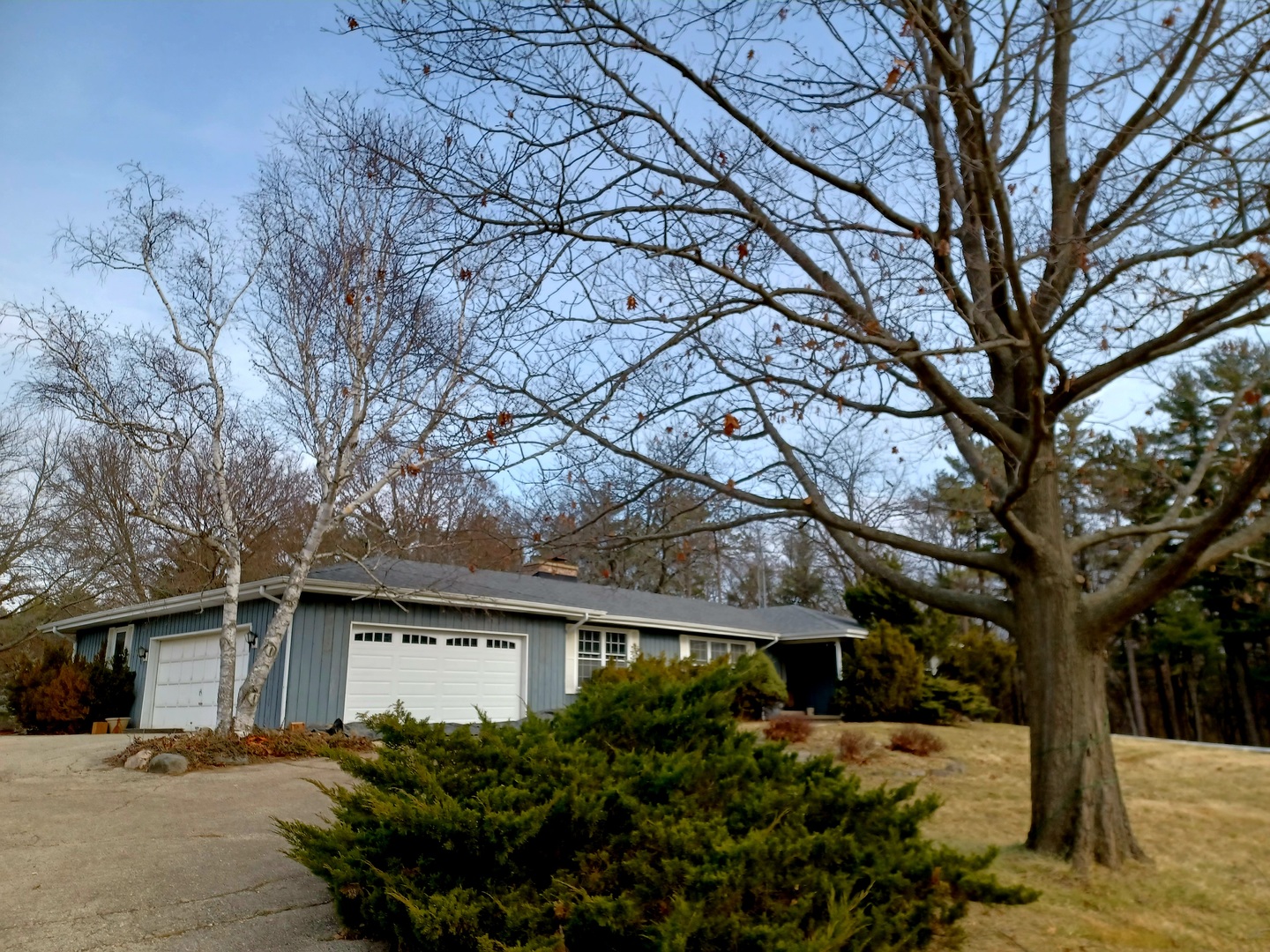 8104 Bull Valley Road Bull Valley, IL 60098 - Photo 2 of 30